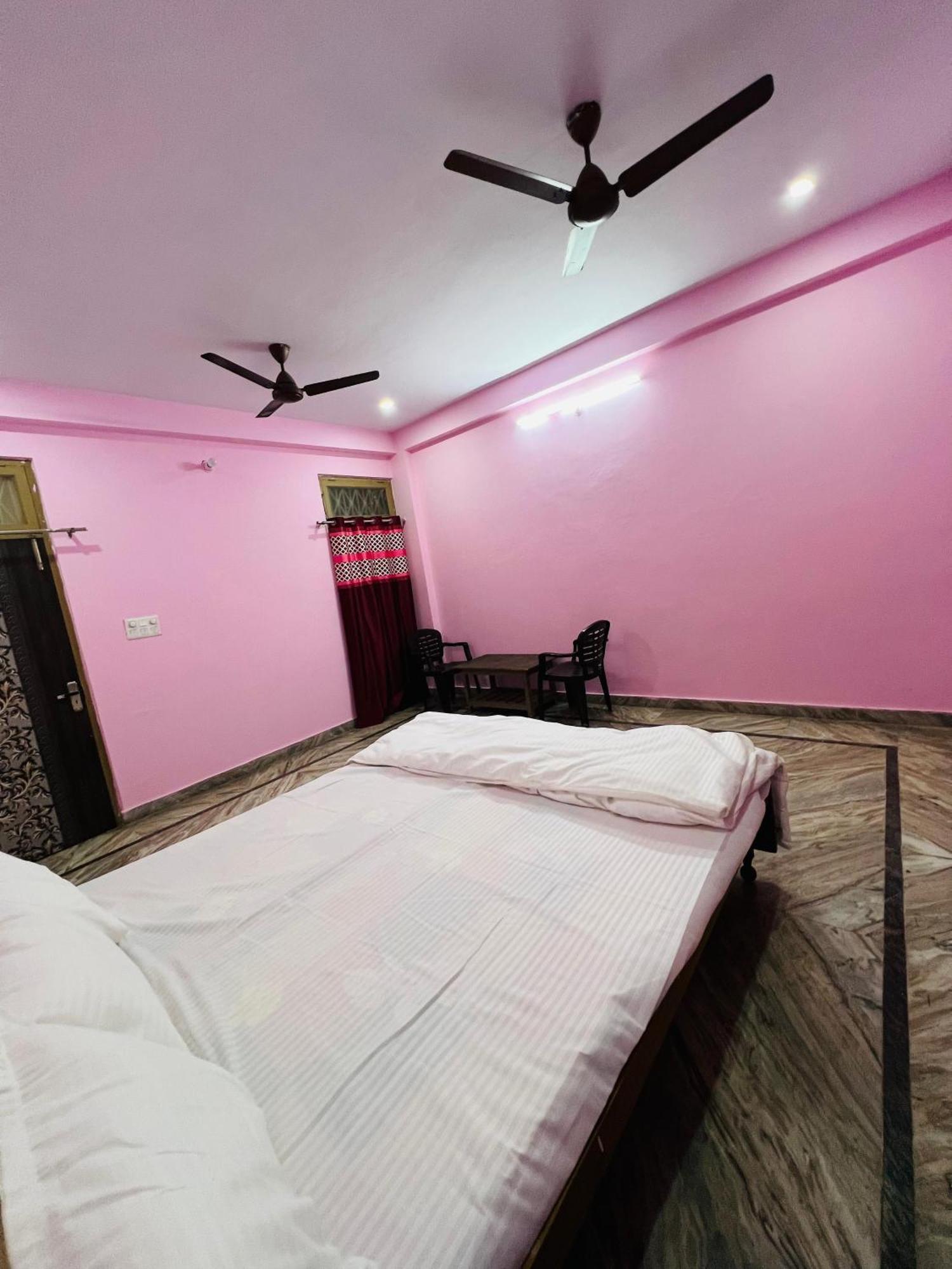 ורנאסי Annapurna Homestays מראה חיצוני תמונה